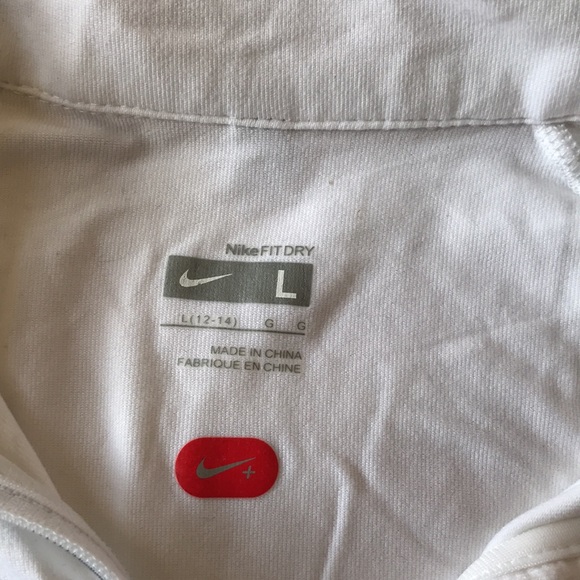 NWT Nike FIT DRY.  Long sleeve top.  Size L. - Picture 3 of 5